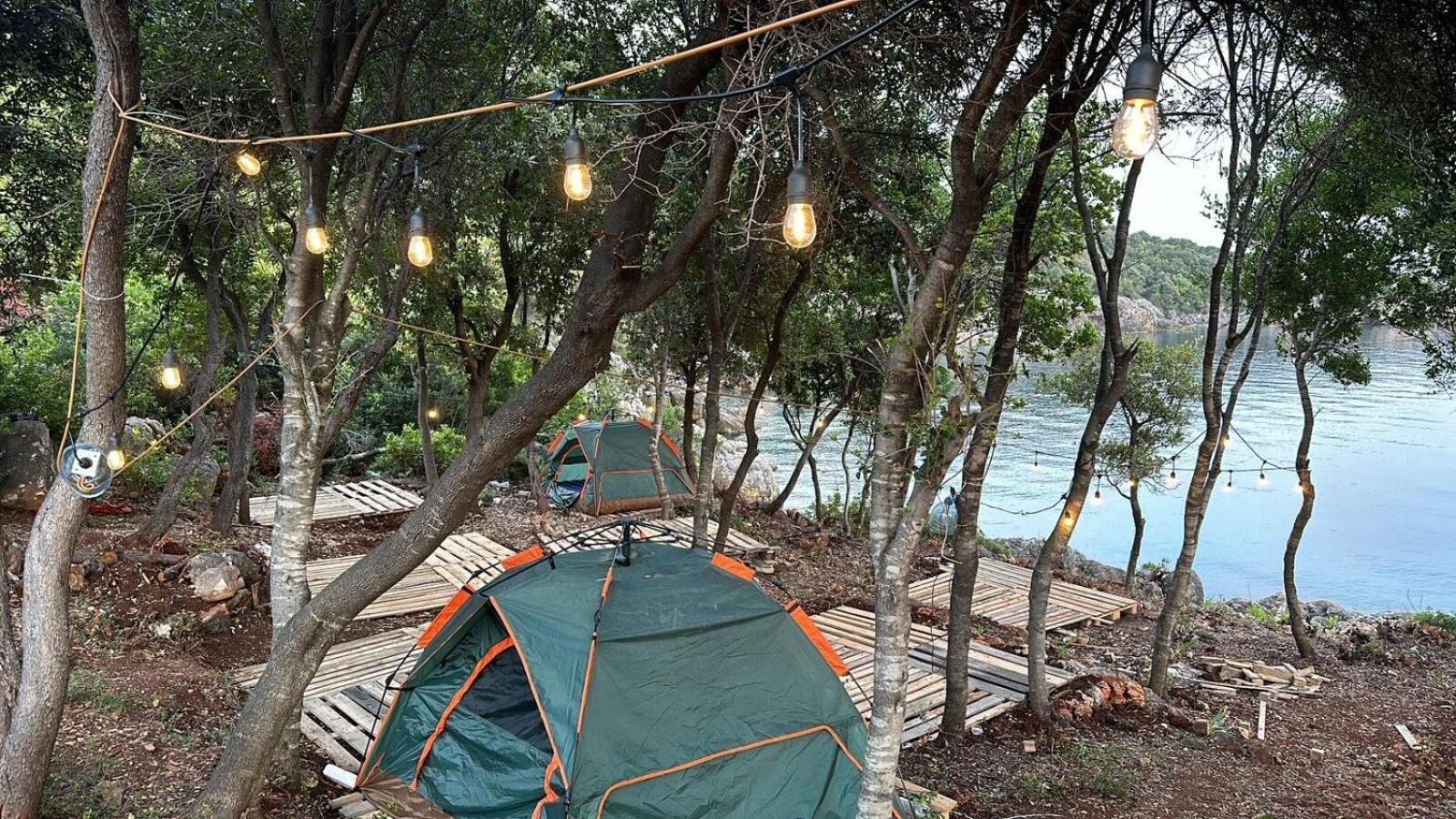 Blue Camping Ξενοδοχείο Qazim Pali Εξωτερικό φωτογραφία